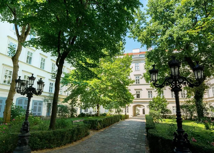 Residence, Am Heumarkt - Stadtpark 3*